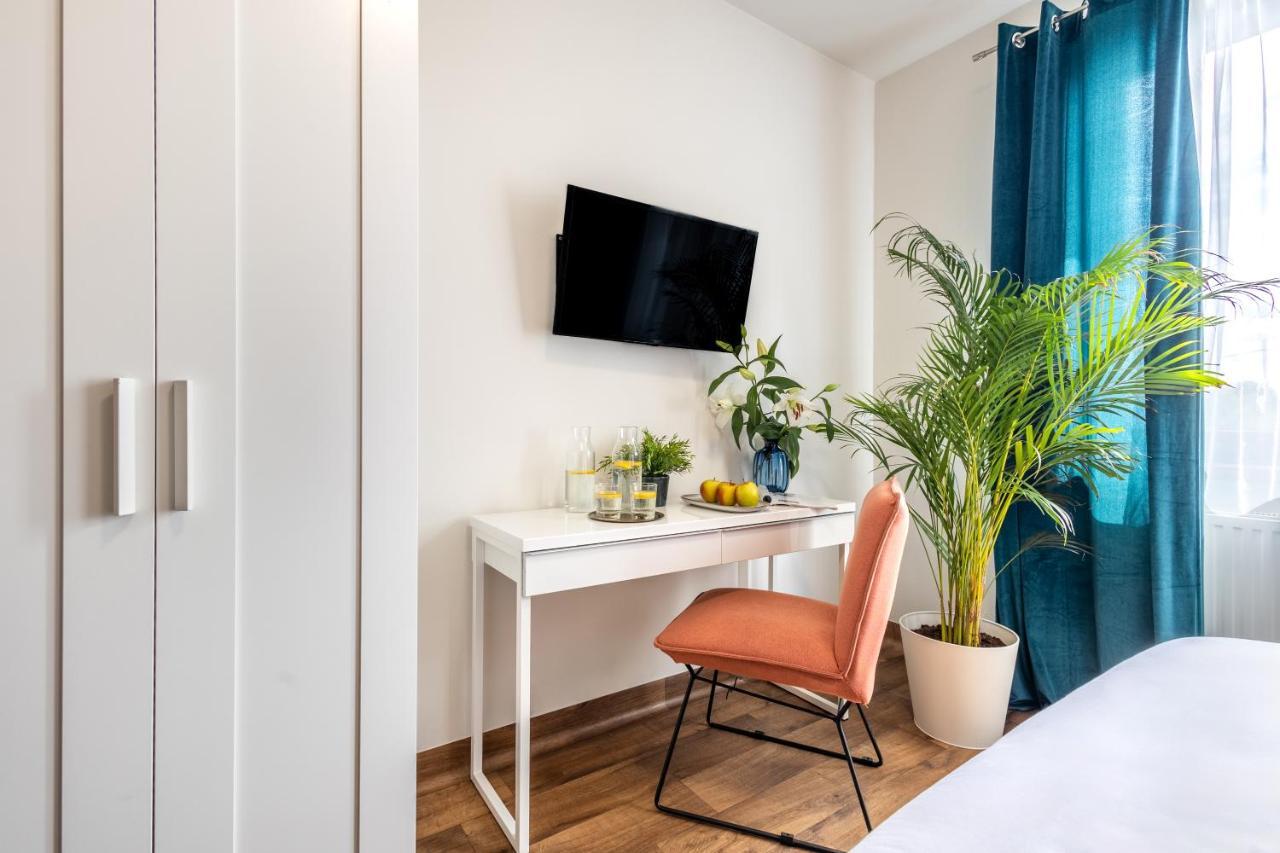 Hotel A4 Wroclaw - Bielany Bielany Wrocławskie エクステリア 写真