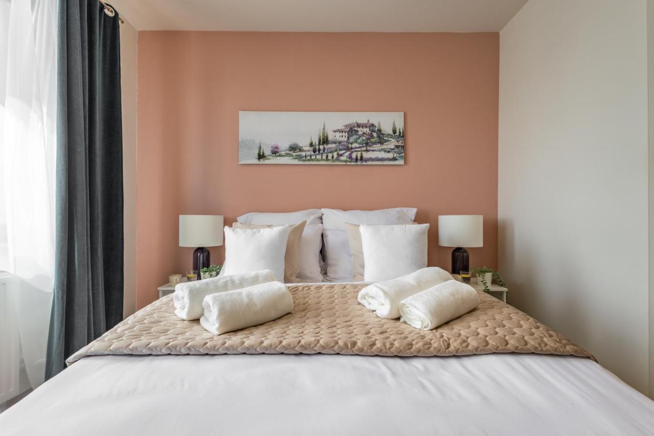 Hotel A4 Wroclaw - Bielany Bielany Wrocławskie エクステリア 写真