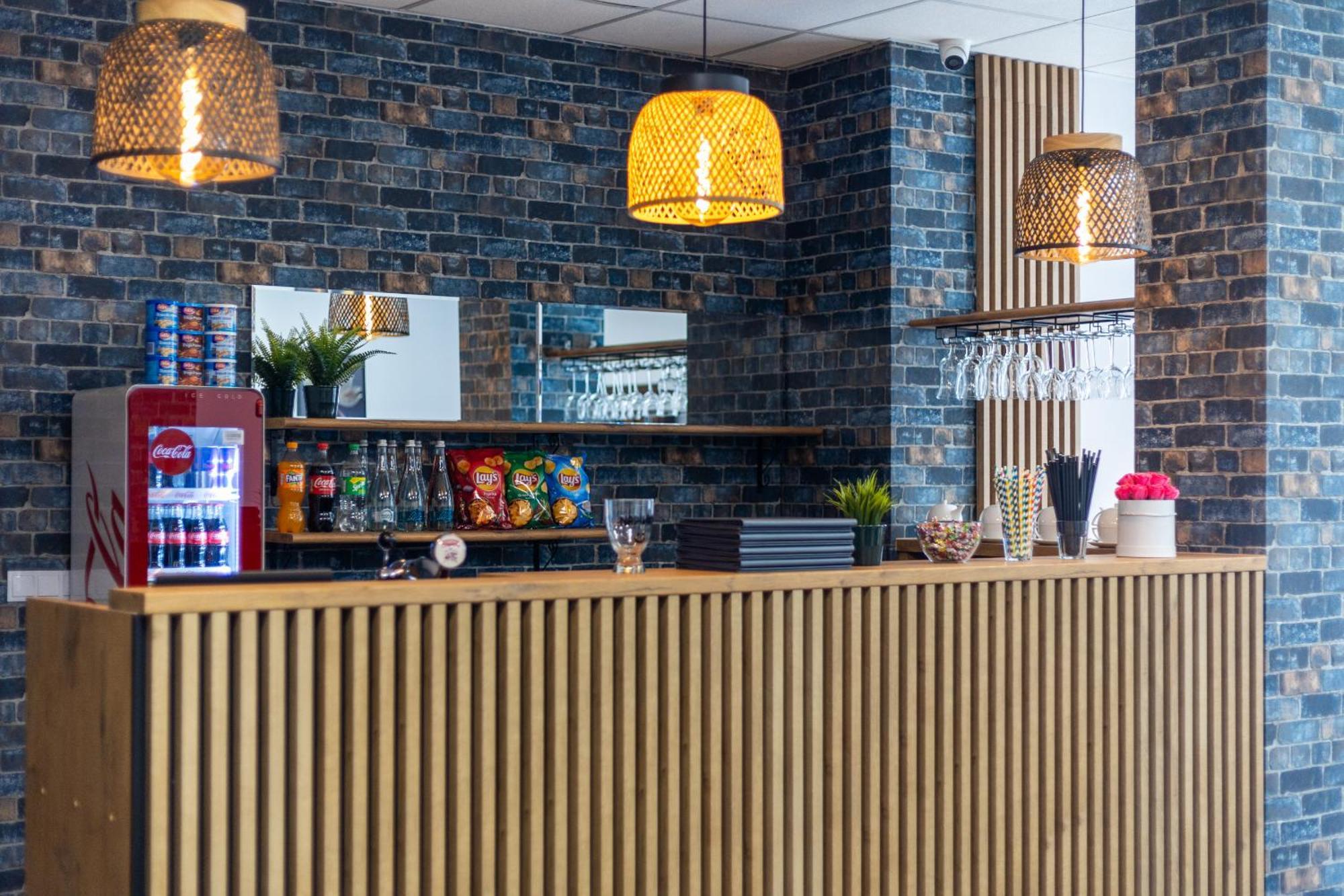 Hotel A4 Wroclaw - Bielany Bielany Wrocławskie エクステリア 写真